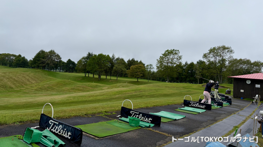 300ヤード20打席の練習場