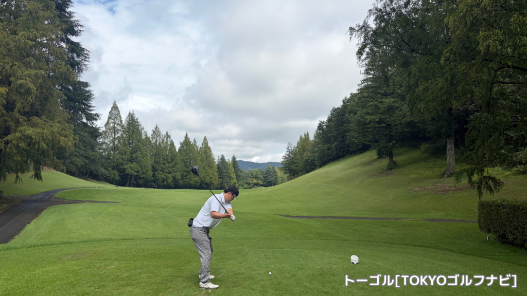 皐月ゴルフ倶楽部 佐野コースでのティーショット