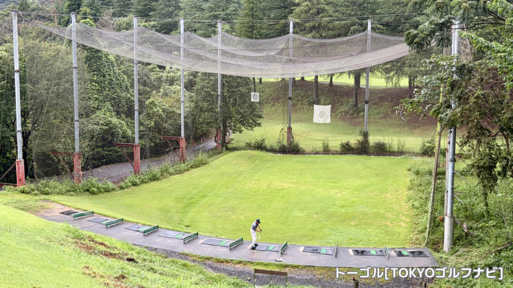 皐月ゴルフ倶楽部 佐野コースの練習場の打席