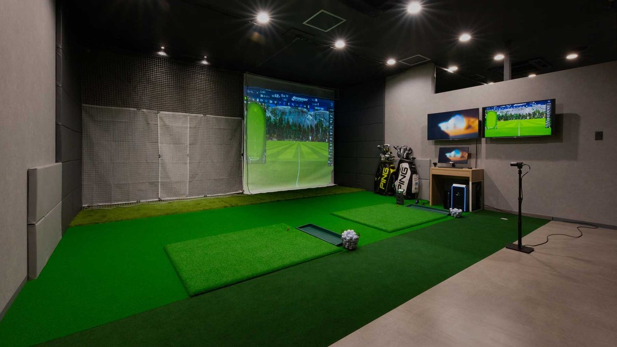 DIVERSE GOLFのレッスン打席