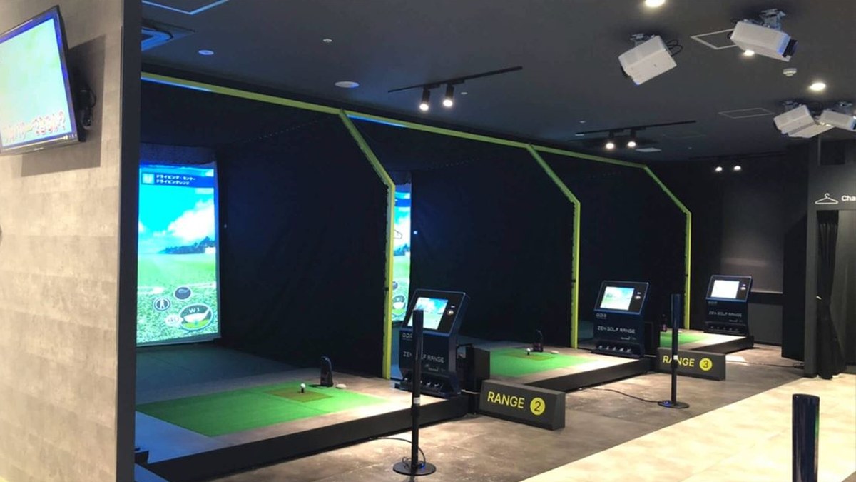 ZEN GOLF RANGE千葉中央店のシミュレーター打席