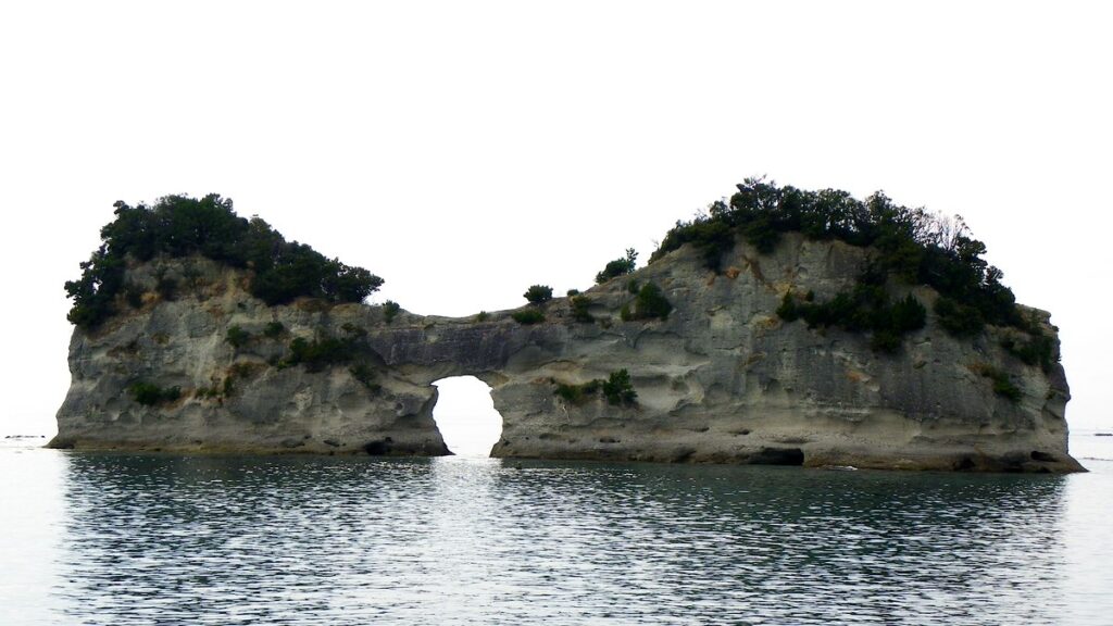 和歌山県白浜町の円月島