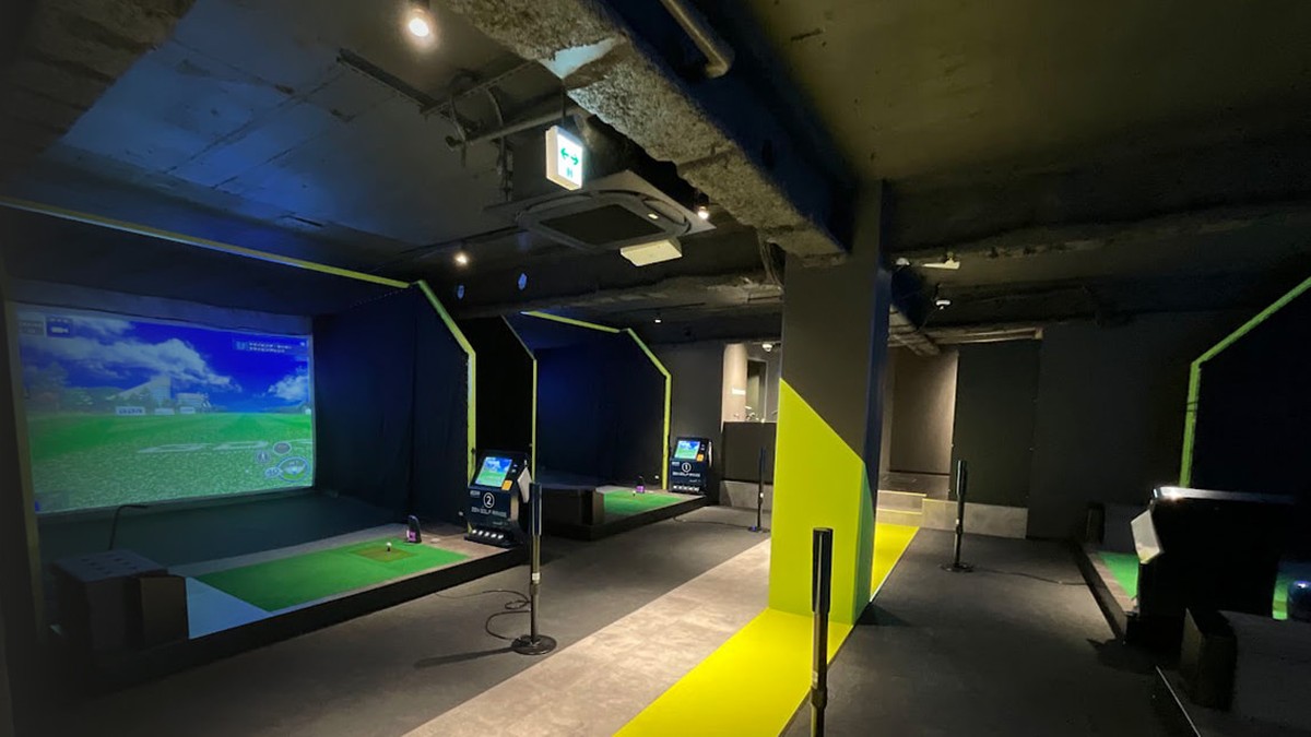 ZENGOLF RANGE トレーニングセンター店のシミュレーター打席
